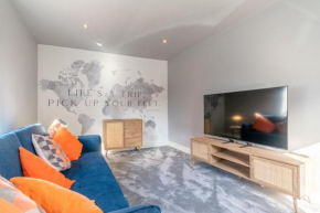 Two Double Bedroom Townhouse in Tivoli Cheltenham